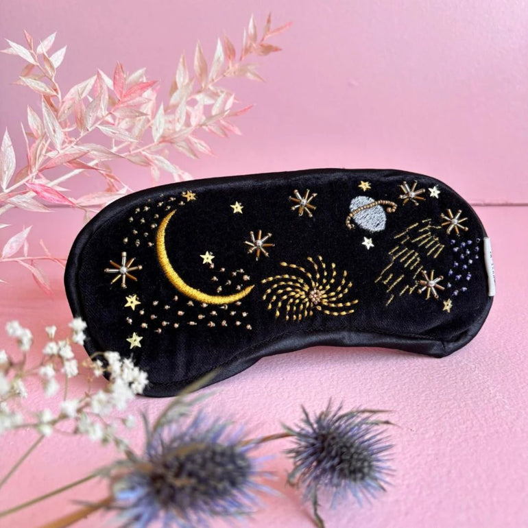 After Dark Eye Embroidered Velvet Mask, the best customized gift and gifts for her and for him from Inna Carton online shop Dubai, UAE!
