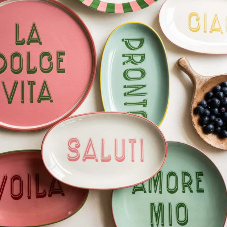 Amore Mio Plates, the best customized gift and gifts for her and for him from Inna Carton online shop Dubai, UAE!