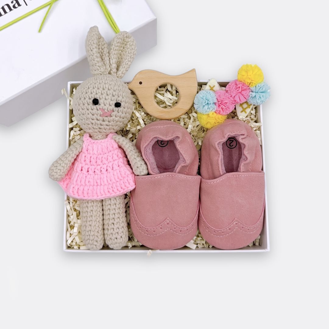 Crochet Bunny Stuffed Comforter Toy Pink Moccasin Leather Shoes 
Bird Wooden Teether
Ice Cream Hair Clips