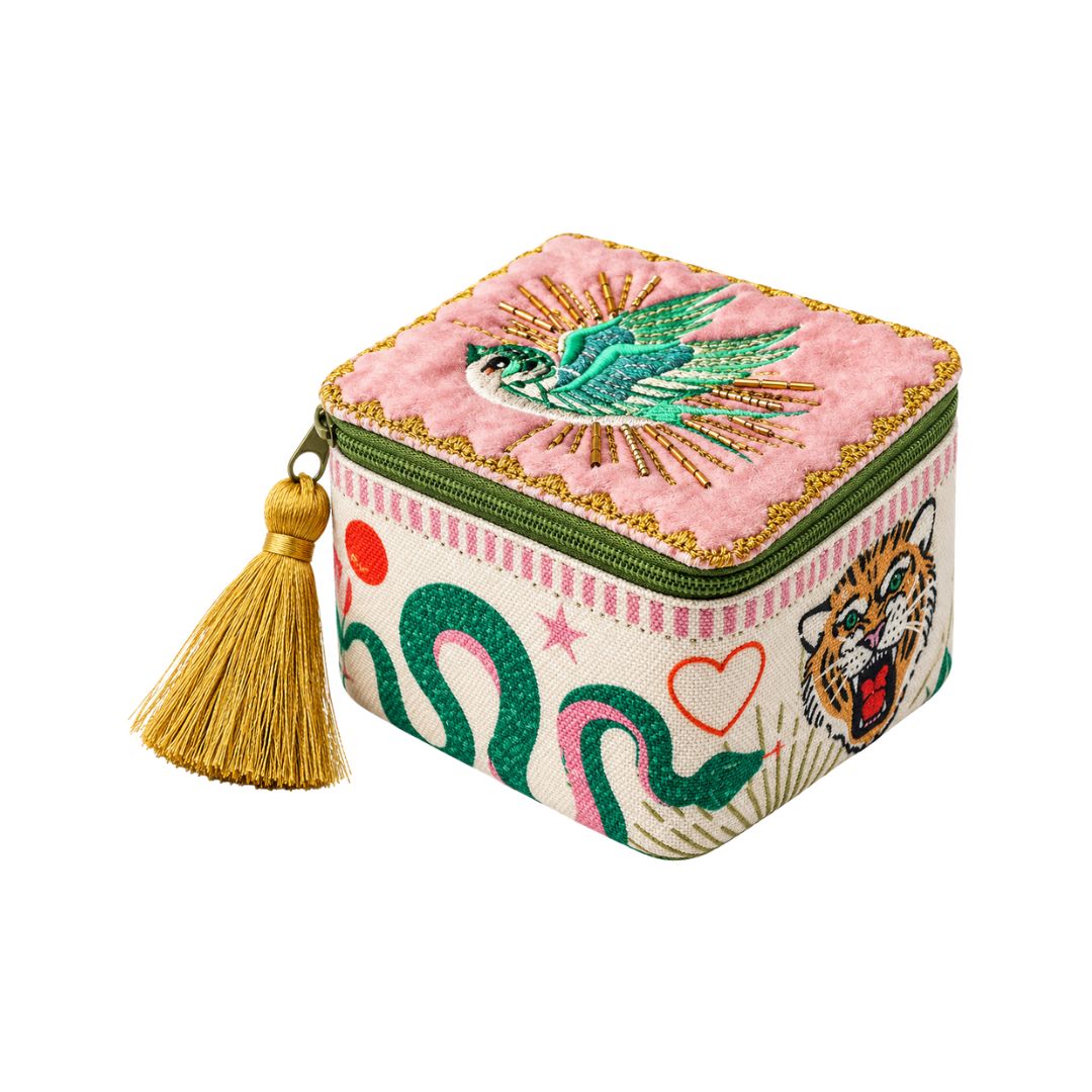 Bird Embroidered Velvet Jewelry Box, the best customized gift and gifts for her and for him from Inna Carton online shop Dubai, UAE!

