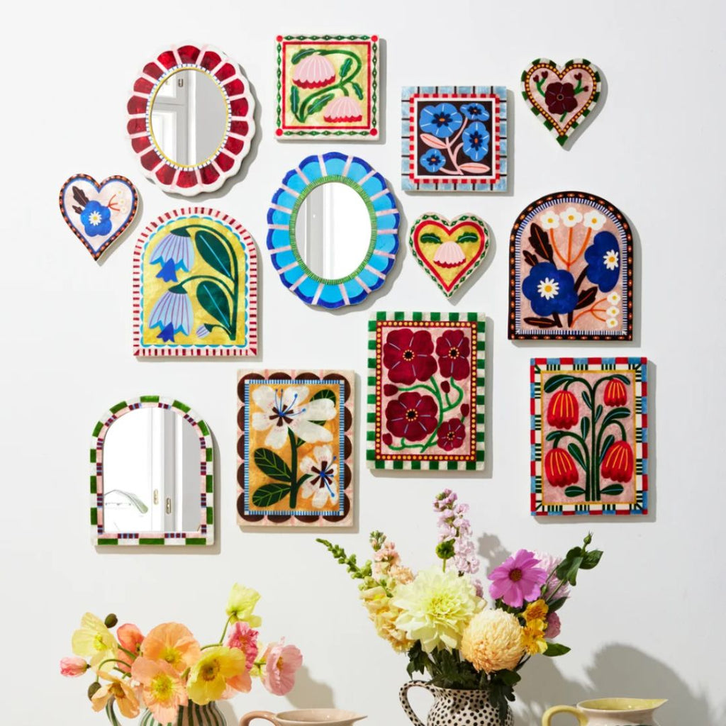 BLOOM Shell Mirror Blue, the best customized gift and gifts for her and for him from Inna Carton online shop Dubai, UAE!

