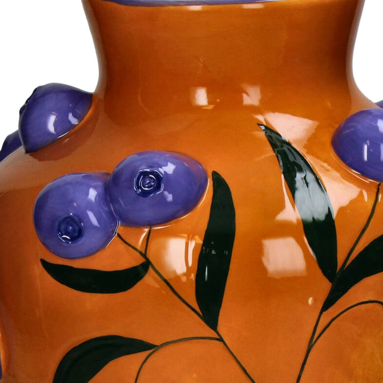 Blueberry Vase, the best customized gift and gifts for her and for him from Inna Carton online shop Dubai, UAE!