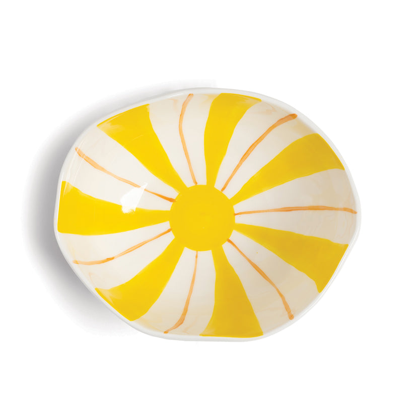 The cheerful colour combination and ornate pattern create an elegant and unique porcelain bowl, shop the best Ramadan gift gifts for her for him from Inna carton online store dubai, UAE!