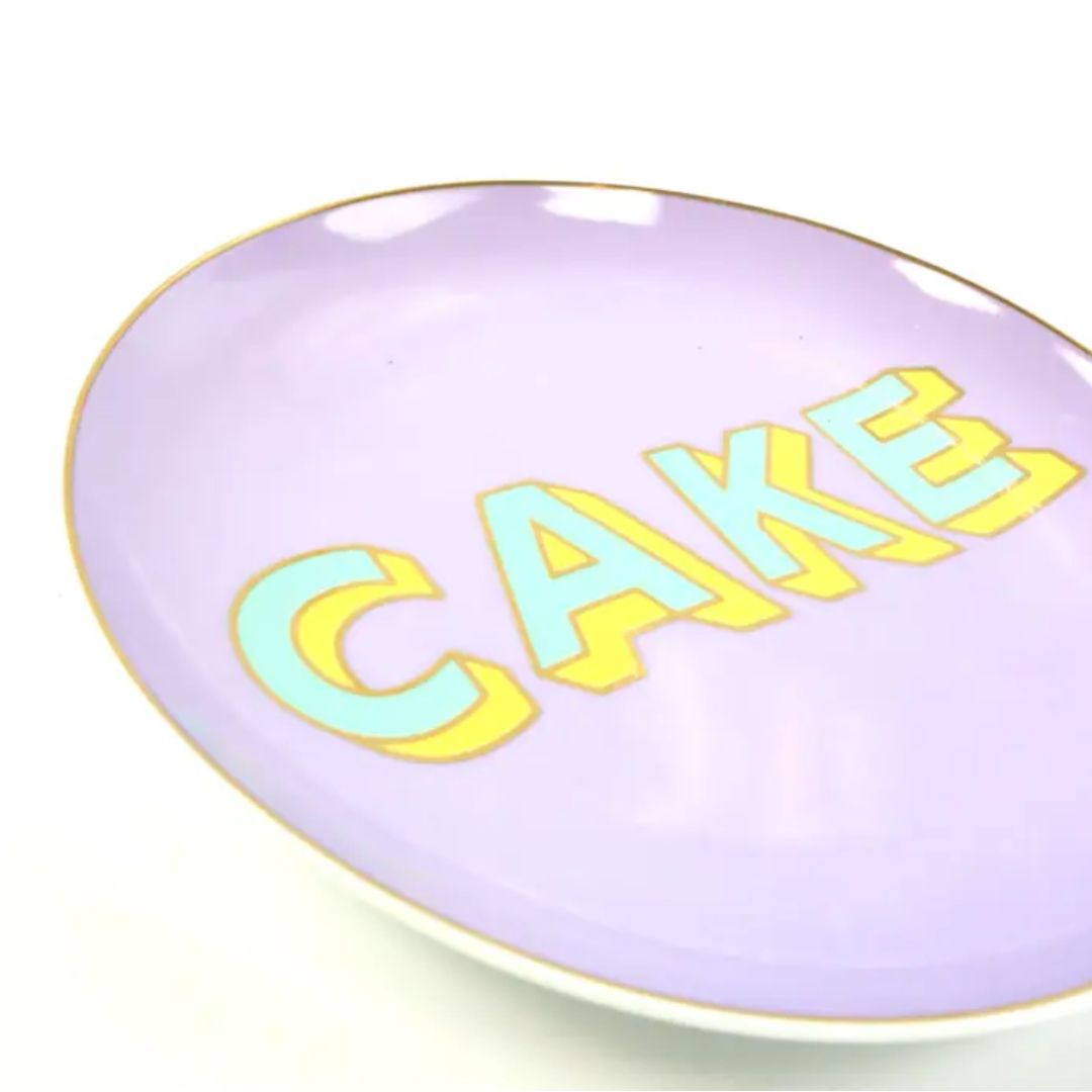Cake Porcelain Plate Set, the best customized gift and gifts for her and for him from Inna Carton online shop Dubai, UAE!
