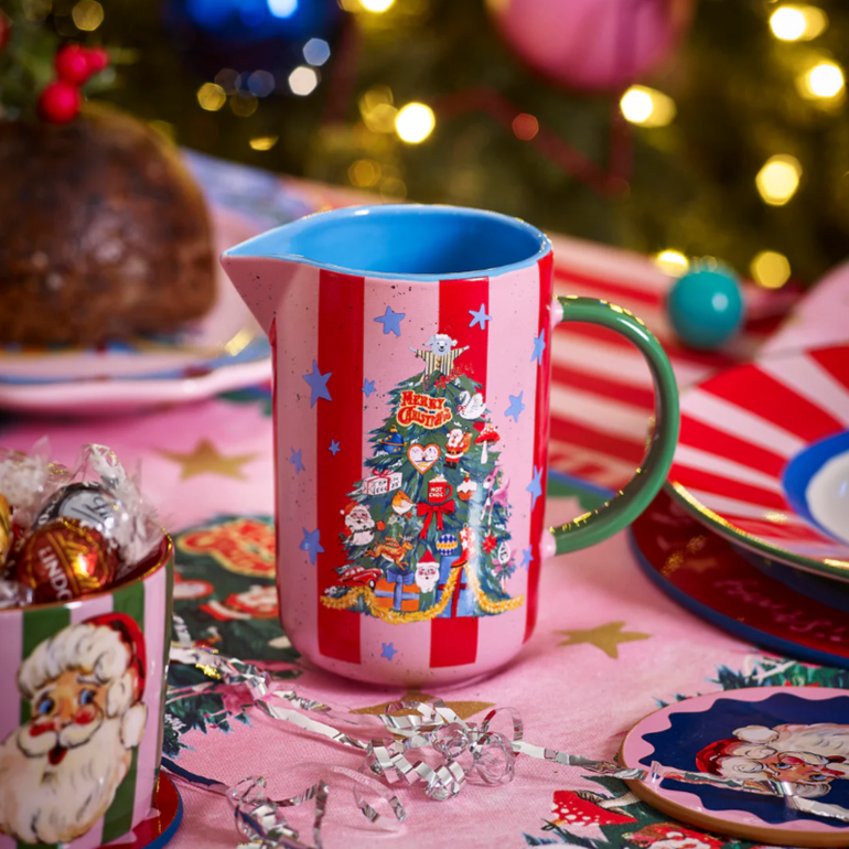 Christmas Tree Jug, the best customized gift and gifts for her and for him from Inna Carton online shop Dubai, UAE!
