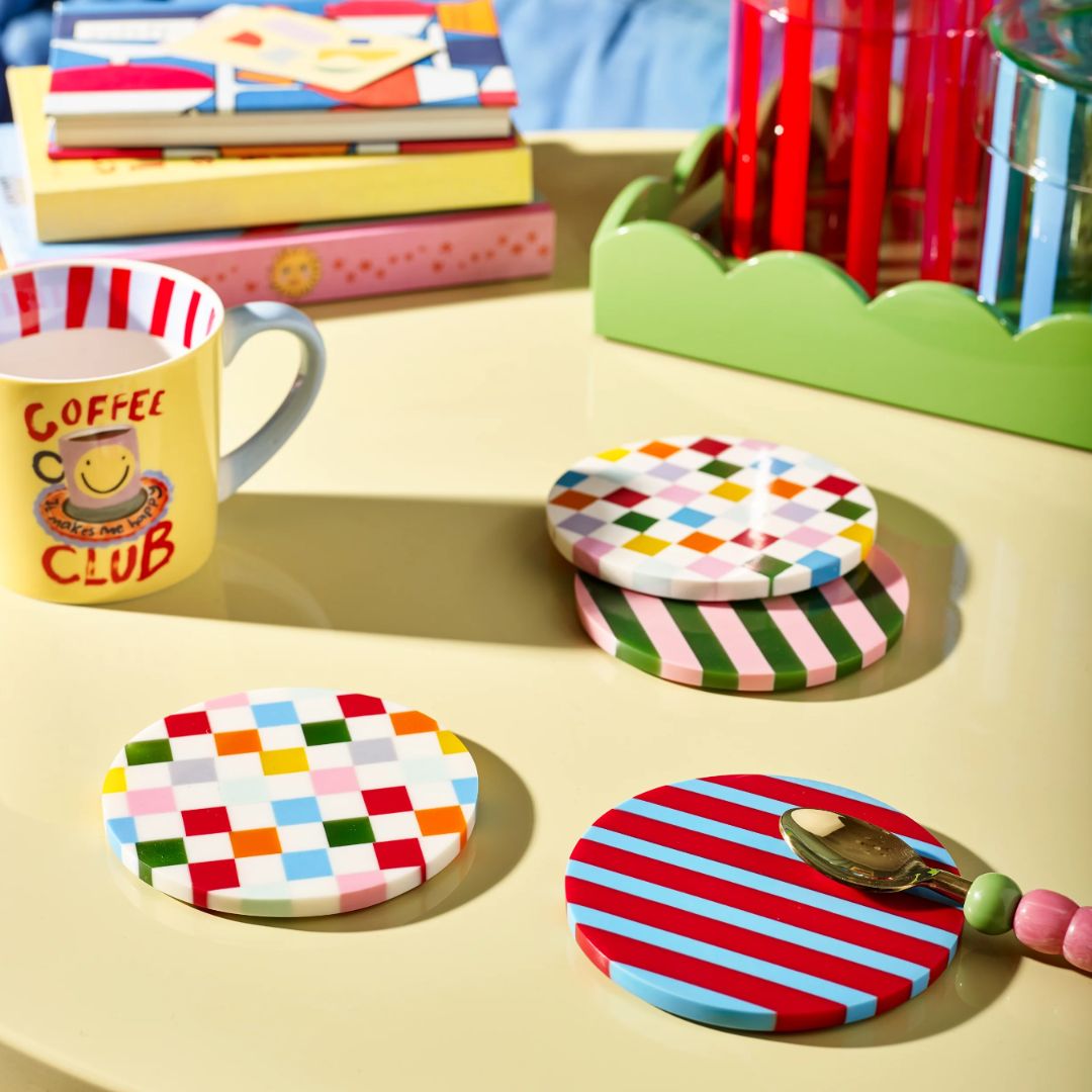 Coffee Club Resin Coasters Set, the best customized gift and gifts for her and for him from Inna Carton online shop Dubai, UAE!
