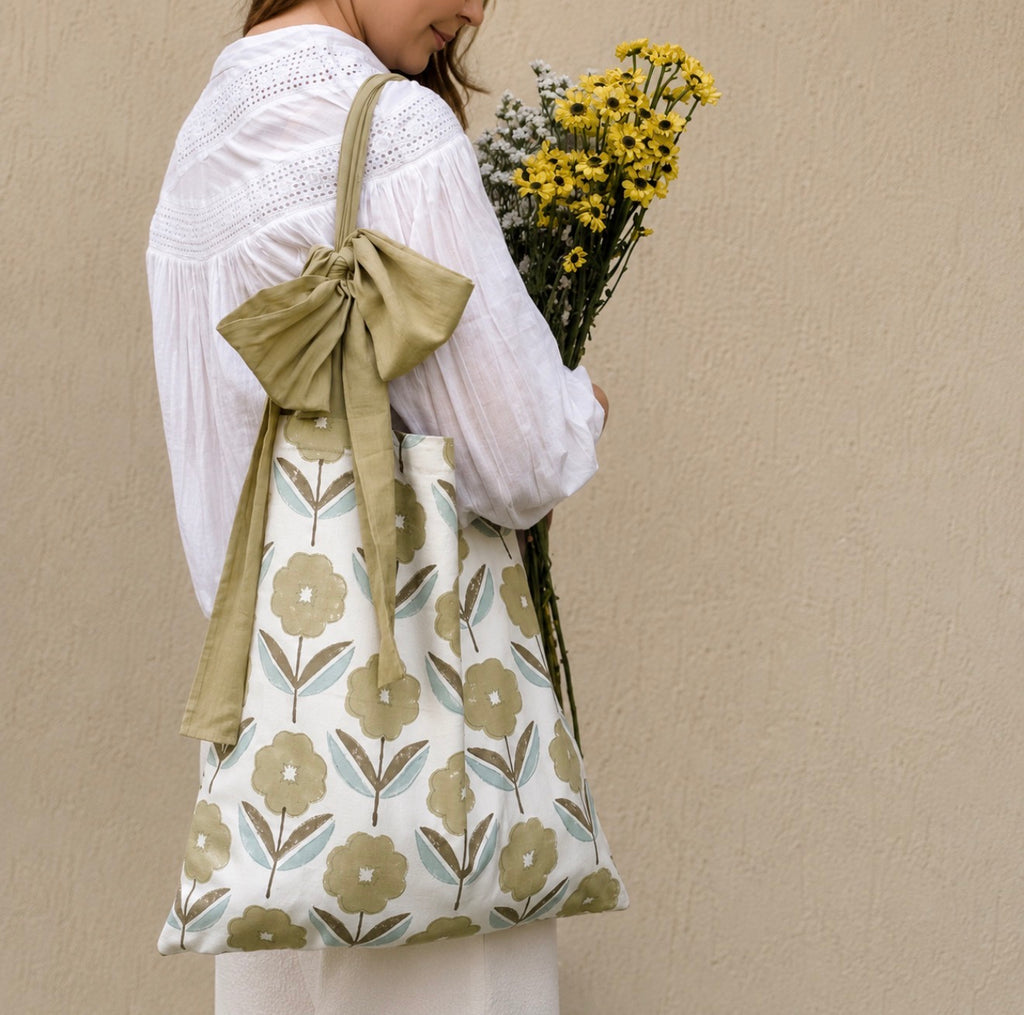 The Fleur Canvas Cotton Tote | Green