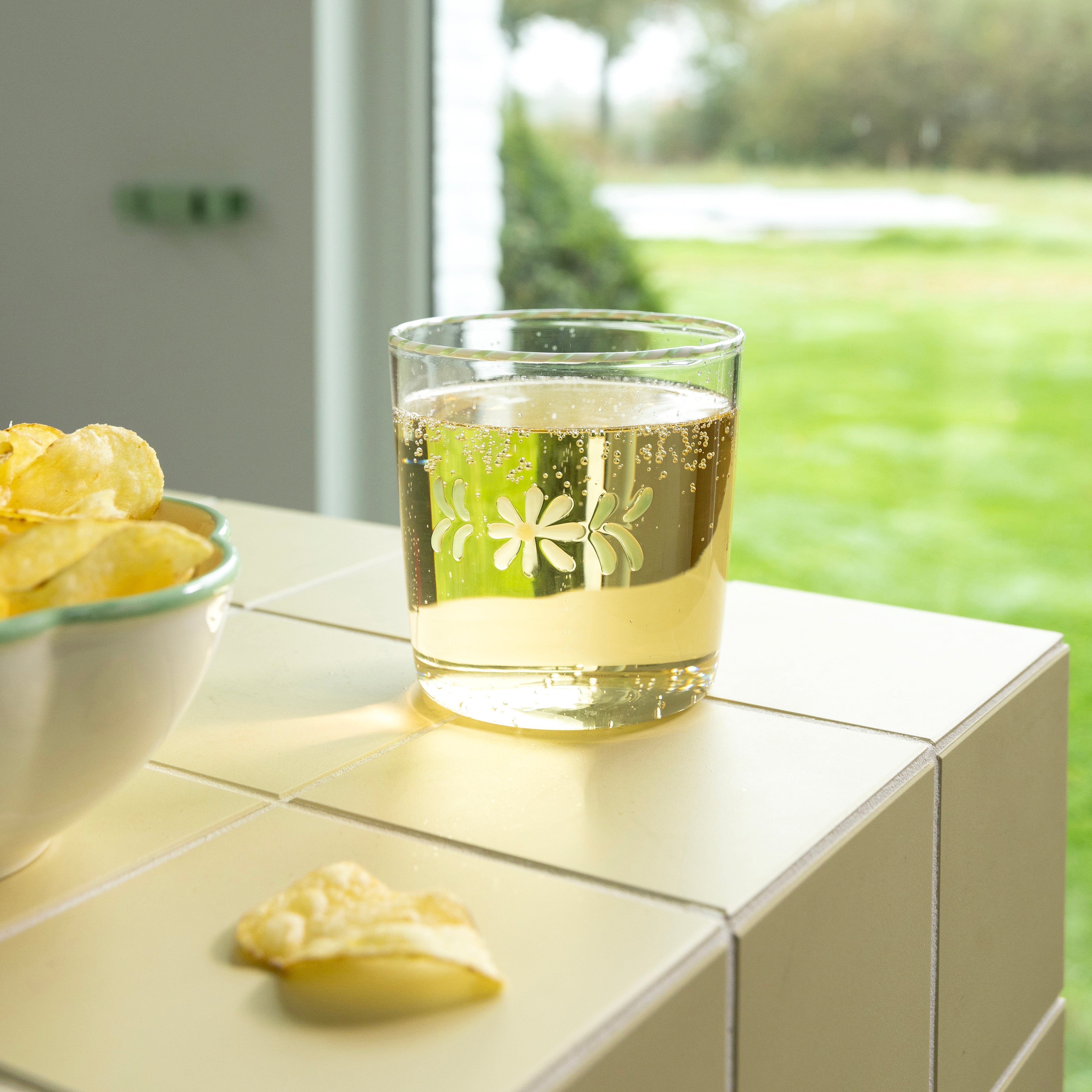 Flora Glass Set of 2 White, the best customized gift and gifts for her and for him from Inna Carton online shop Dubai, UAE!