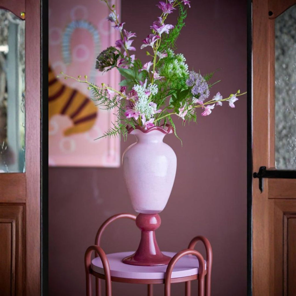 Frills Tall Glass Vase, the best customized gift and gifts for her and for him from Inna Carton online shop Dubai, UAE!
