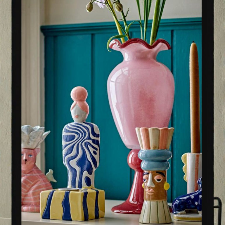 Frills Tall Glass Vase, the best customized gift and gifts for her and for him from Inna Carton online shop Dubai, UAE!
