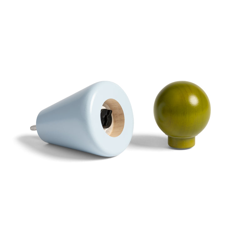 Halma Salt & Pepper Grinder Set, the best customized gift and gifts for her and for him from Inna Carton online shop Dubai, UAE!