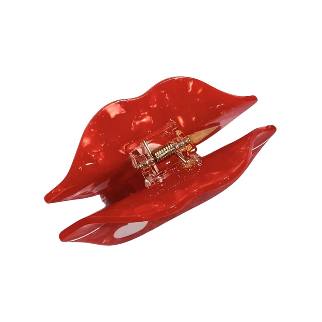 Hot Lips Hair Claw Clip, the best customized gift and gifts for her and for him from Inna Carton online shop Dubai, UAE!
