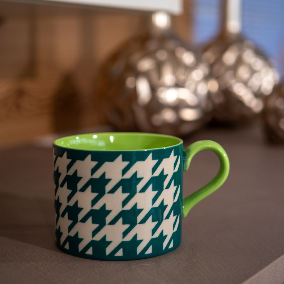 Houndstooth Mug, the best customized gift and gifts for her and for him from Inna Carton online shop Dubai, UAE!
