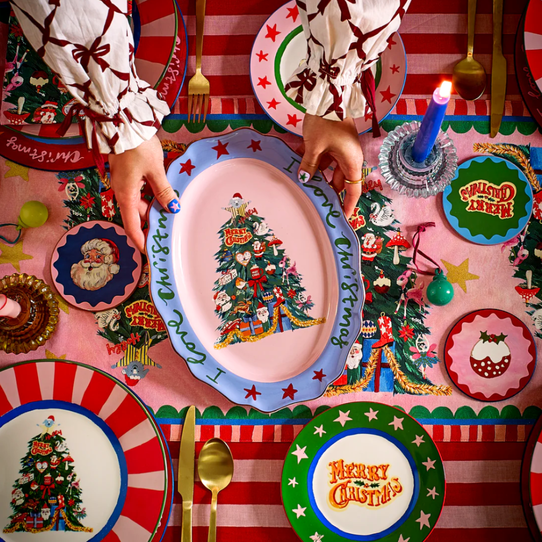 "I Love Christmas" Platter, the best customized gift and gifts for her and for him from Inna Carton online shop Dubai, UAE!
