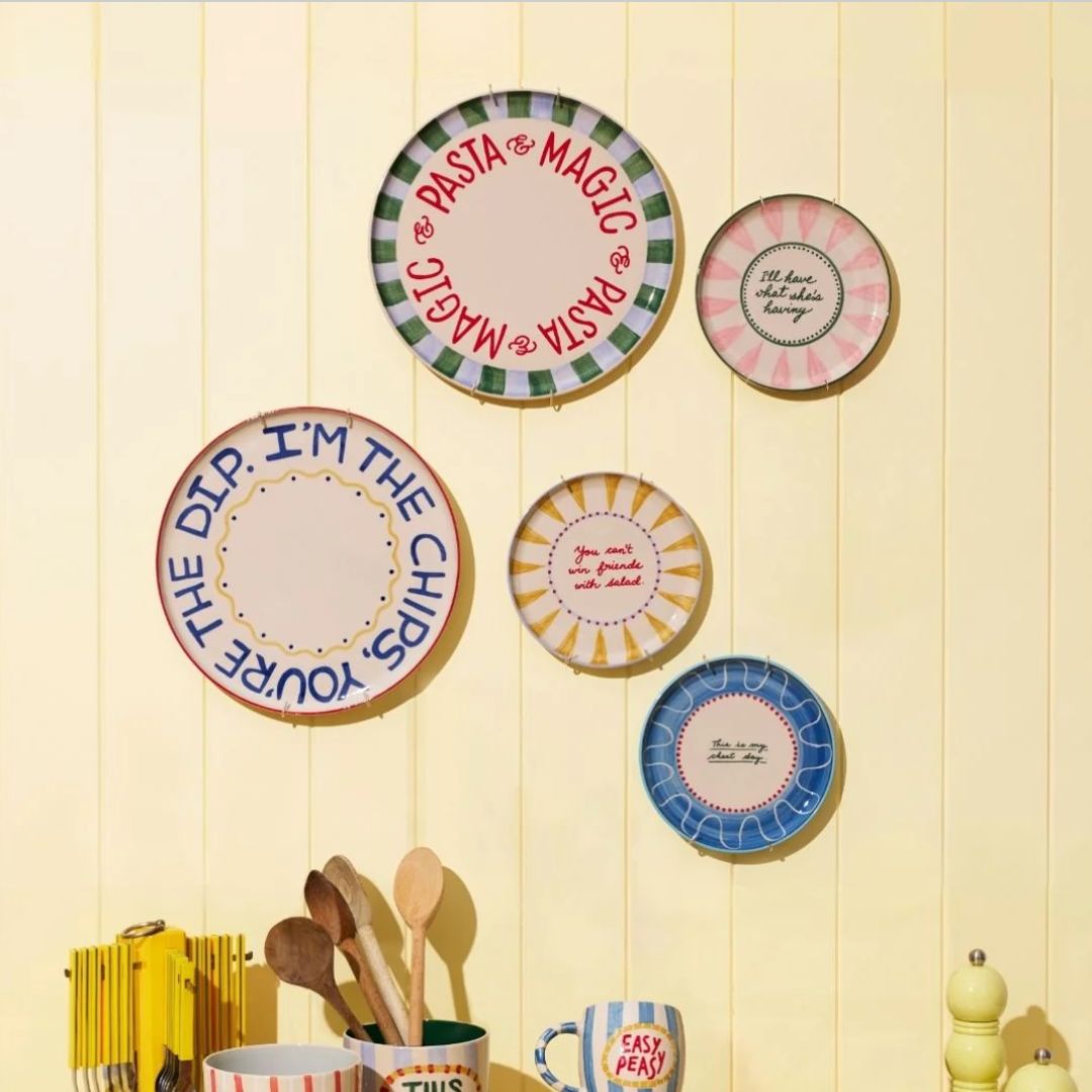 I'll Have What She's Having Ceramic Plate, the best customized gift and gifts for her and for him from Inna Carton online shop Dubai, UAE!

