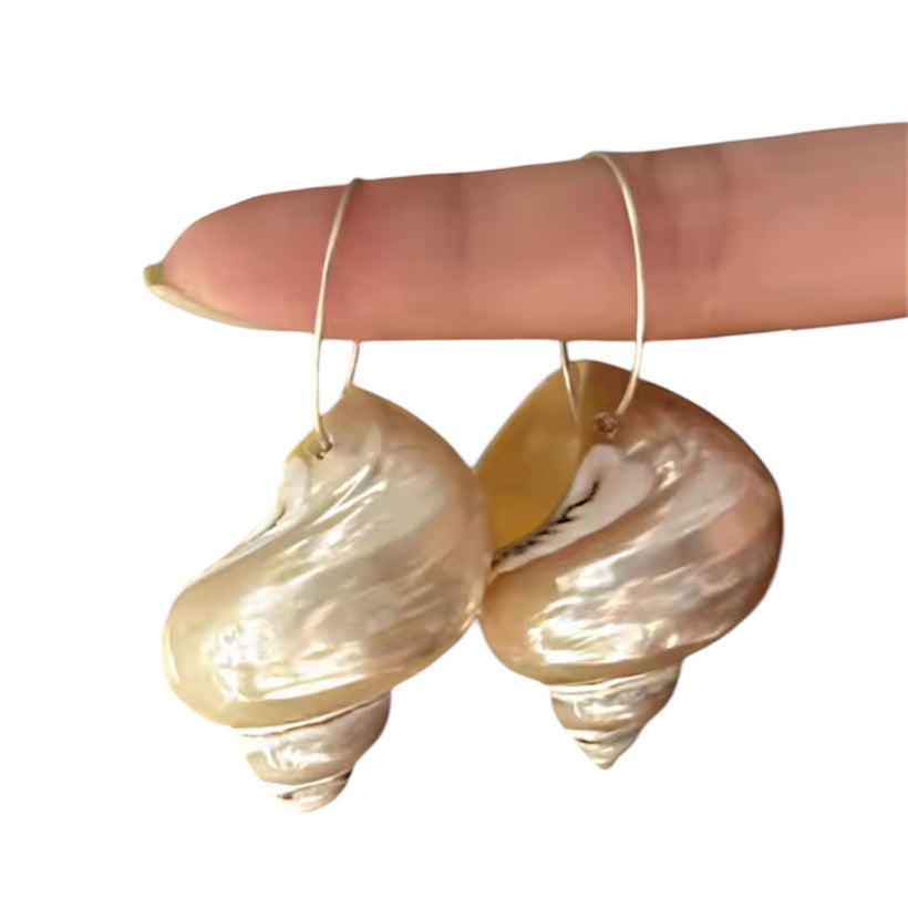 The Island Shell Earrings, the best customized gift and gifts for her and for him from Inna Carton online shop Dubai, UAE!