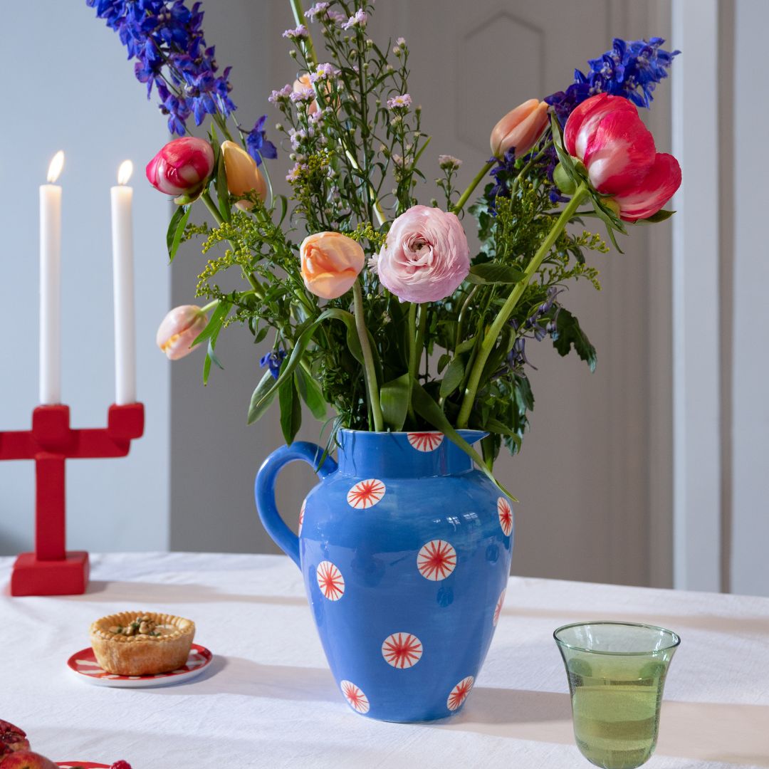 Jug Festivo, the best customized gift and gifts for her and for him from Inna Carton online shop Dubai, UAE!