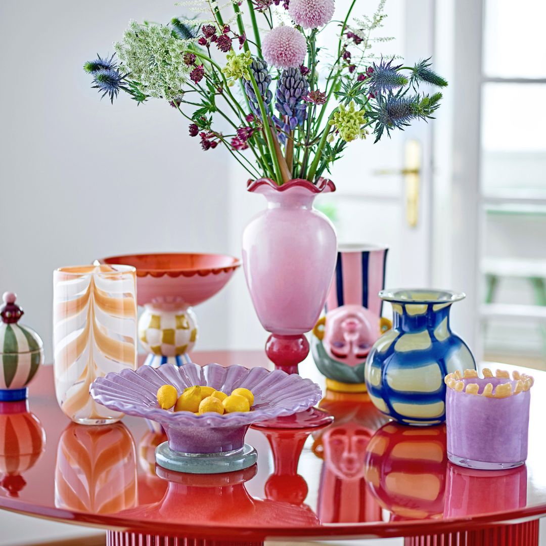 Kiran Glass Vase, the best customized gift and gifts for her and for him from Inna Carton online shop Dubai, UAE!
