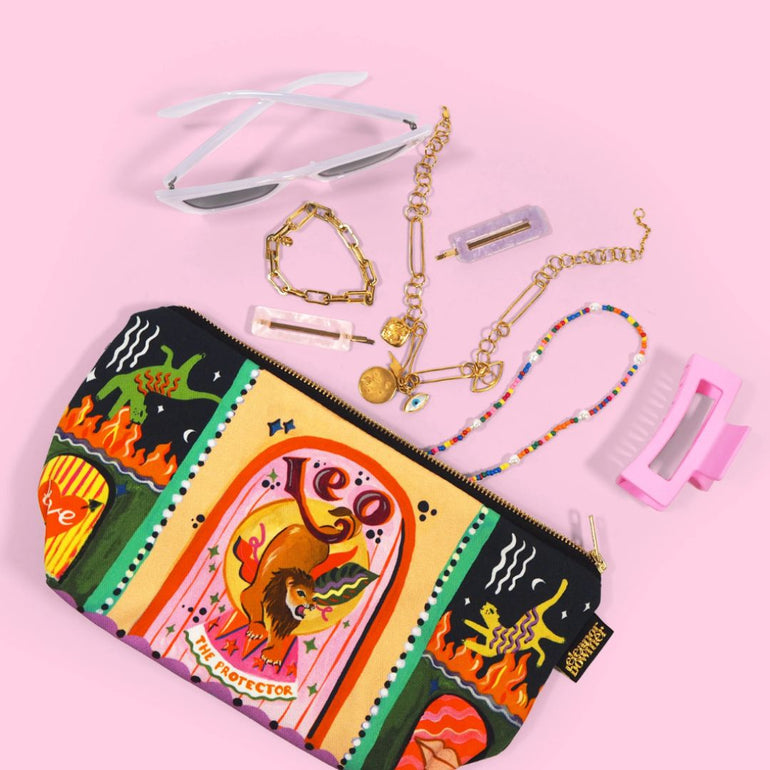 Leo Zip Bag, the best customized gift and gifts for her and for him from Inna Carton online shop Dubai, UAE!
