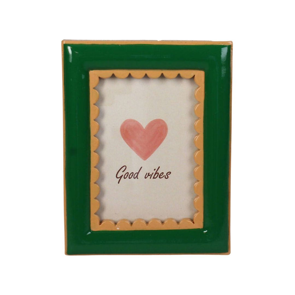 Love Pop Frames Set, the best customized gift and gifts for her and for him from Inna Carton online shop Dubai, UAE!
