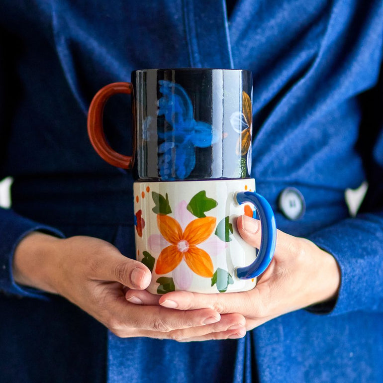 Maricala Stoneware Cup, the best customized gift and gifts for her and for him from Inna Carton online shop Dubai, UAE!

