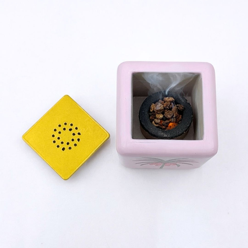 Nakhla Concrete Bakhour Burner, the best customized gift and gifts for her and for him from Inna Carton online shop Dubai, UAE!
