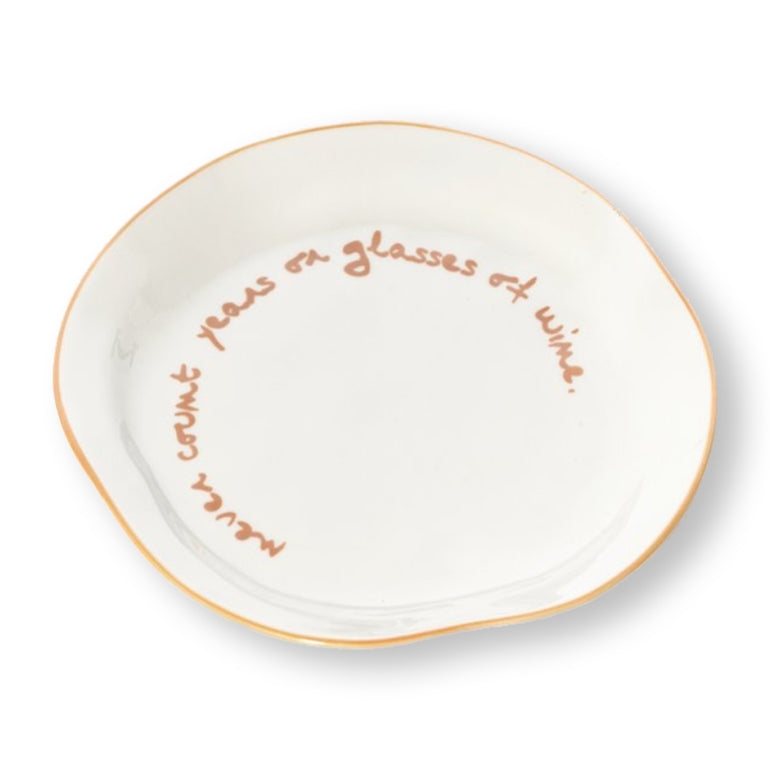 Plate Never Count Years, the best customized gift and gifts for her and for him from Inna Carton online shop Dubai, UAE!