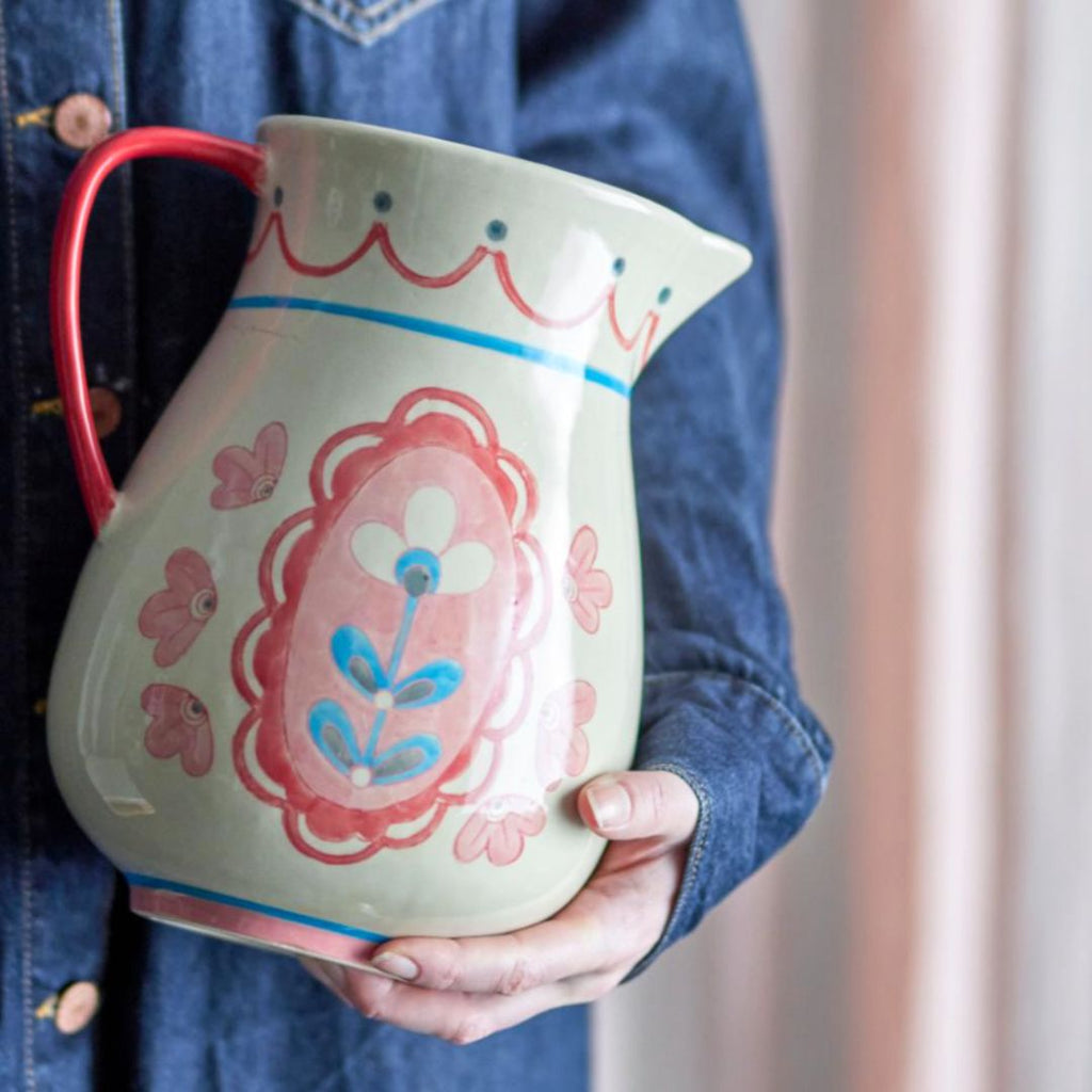 Odina Jug-A-Vase, the best customized gift and gifts for her and for him from Inna Carton online shop Dubai, UAE!