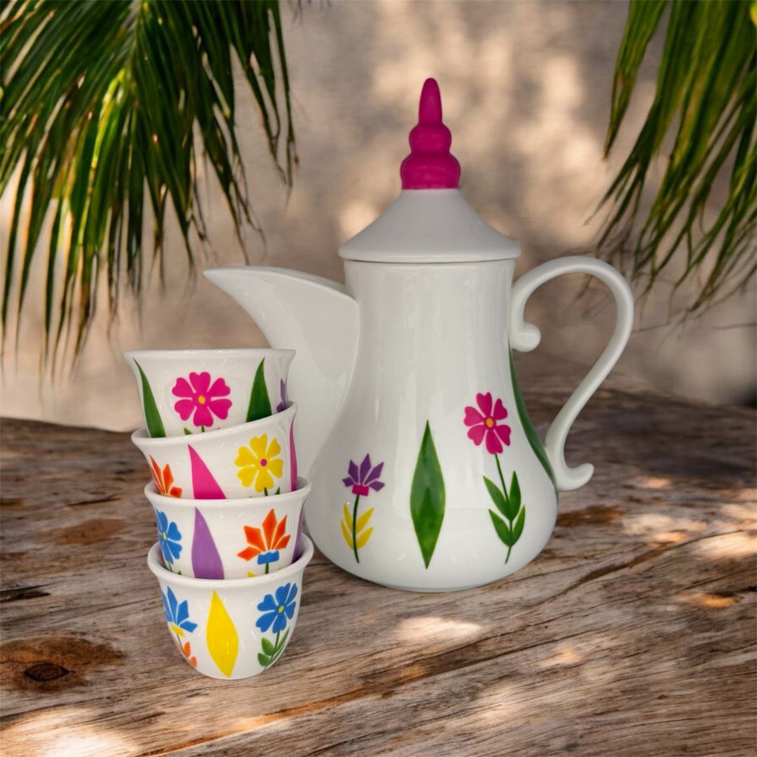 Oriental Dallah | Pink, the best customized gift and gifts for her and for him from Inna Carton online shop Dubai, UAE!
