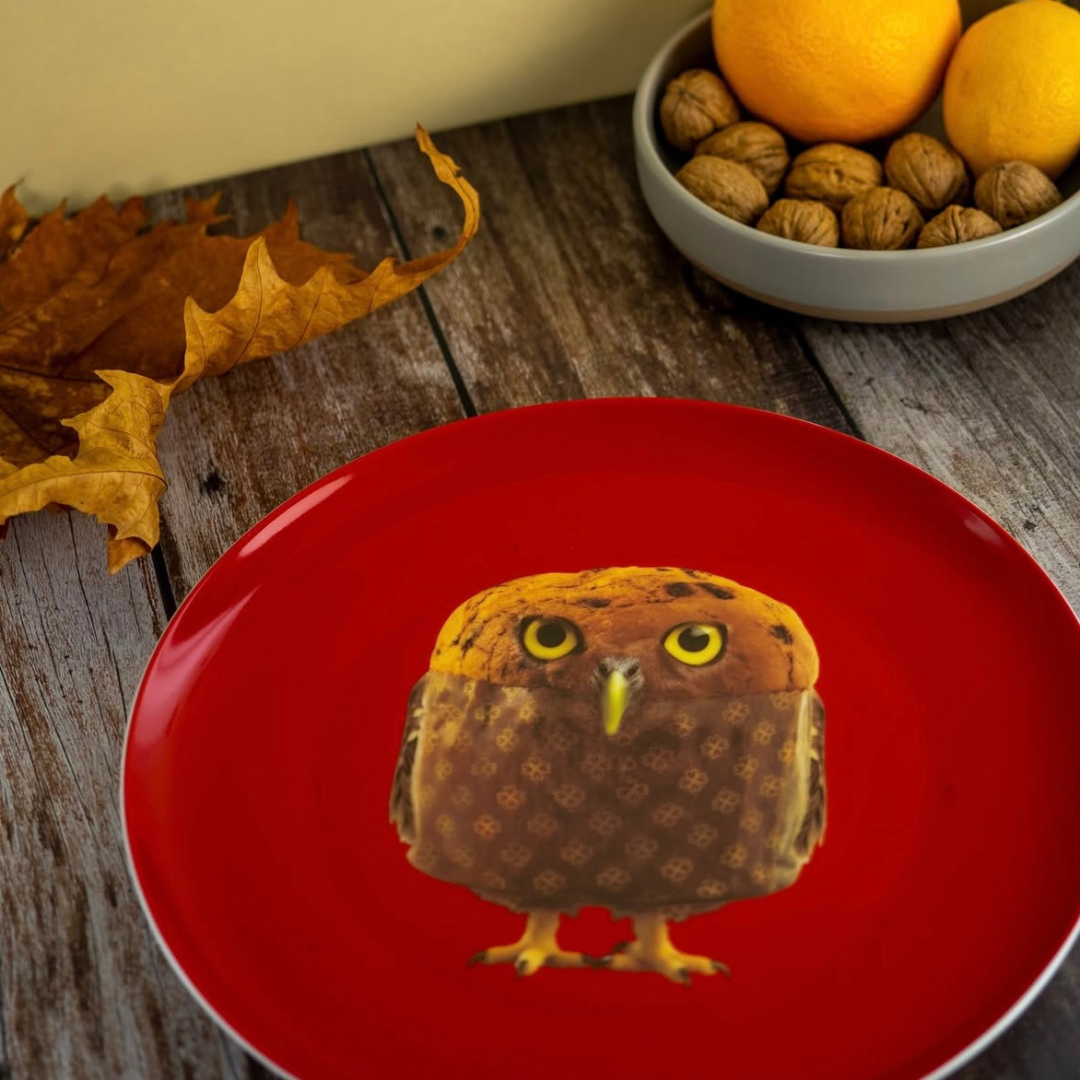 Panettone Platter, the best customized gift and gifts for her and for him from Inna Carton online shop Dubai, UAE!
