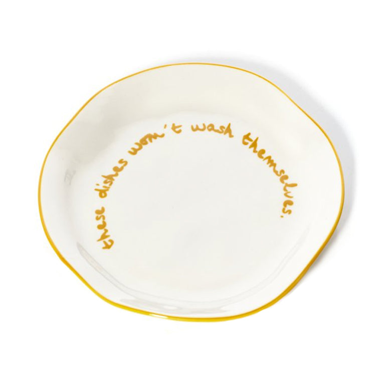 Plate These Dishes Wont Wash Themselves, the best customized gift and gifts for her and for him from Inna Carton online shop Dubai, UAE!