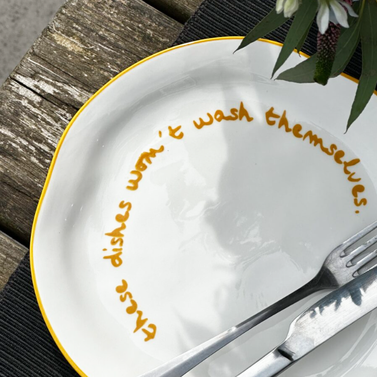 Plate These Dishes Wont Wash Themselves, the best customized gift and gifts for her and for him from Inna Carton online shop Dubai, UAE!