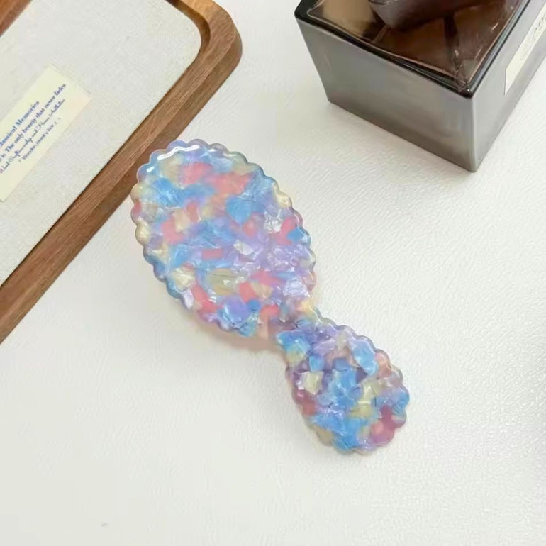 Scalloped Acetate Hair Brush, the best customized gift and gifts for her and for him from Inna Carton online shop Dubai, UAE!
