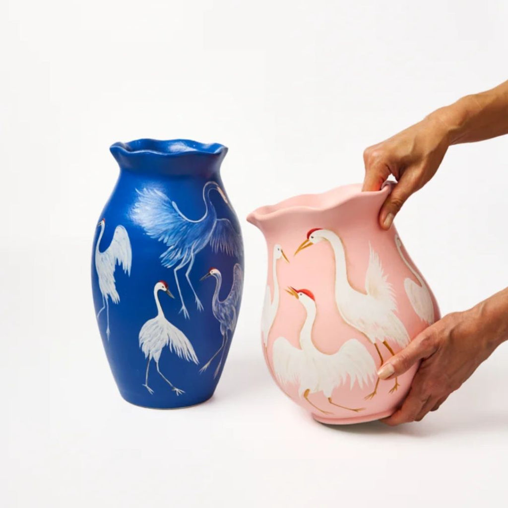 Swan Ceramic Vase, the best customized gift and gifts for her and for him from Inna Carton online shop Dubai, UAE!
