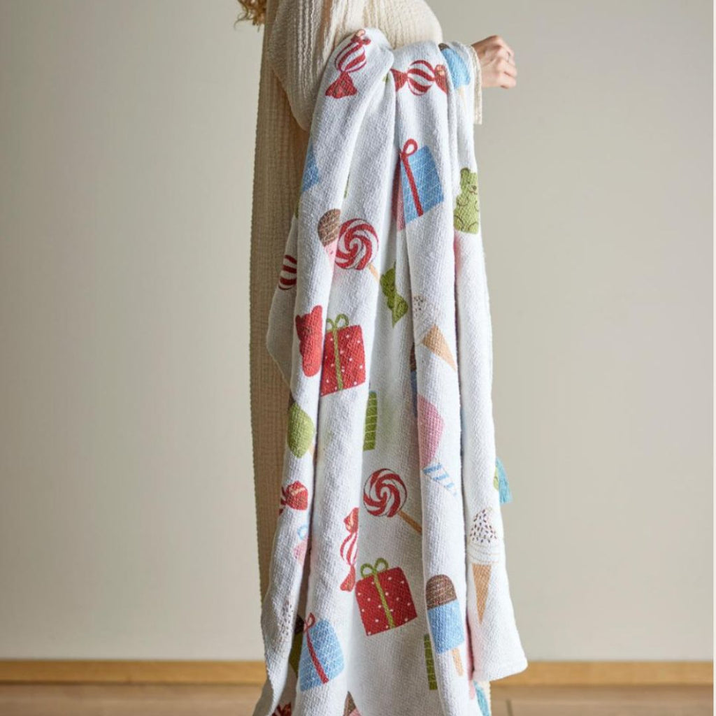 Sweets Cotton Throw, the best customized gift and gifts for her and for him from Inna Carton online shop Dubai, UAE!