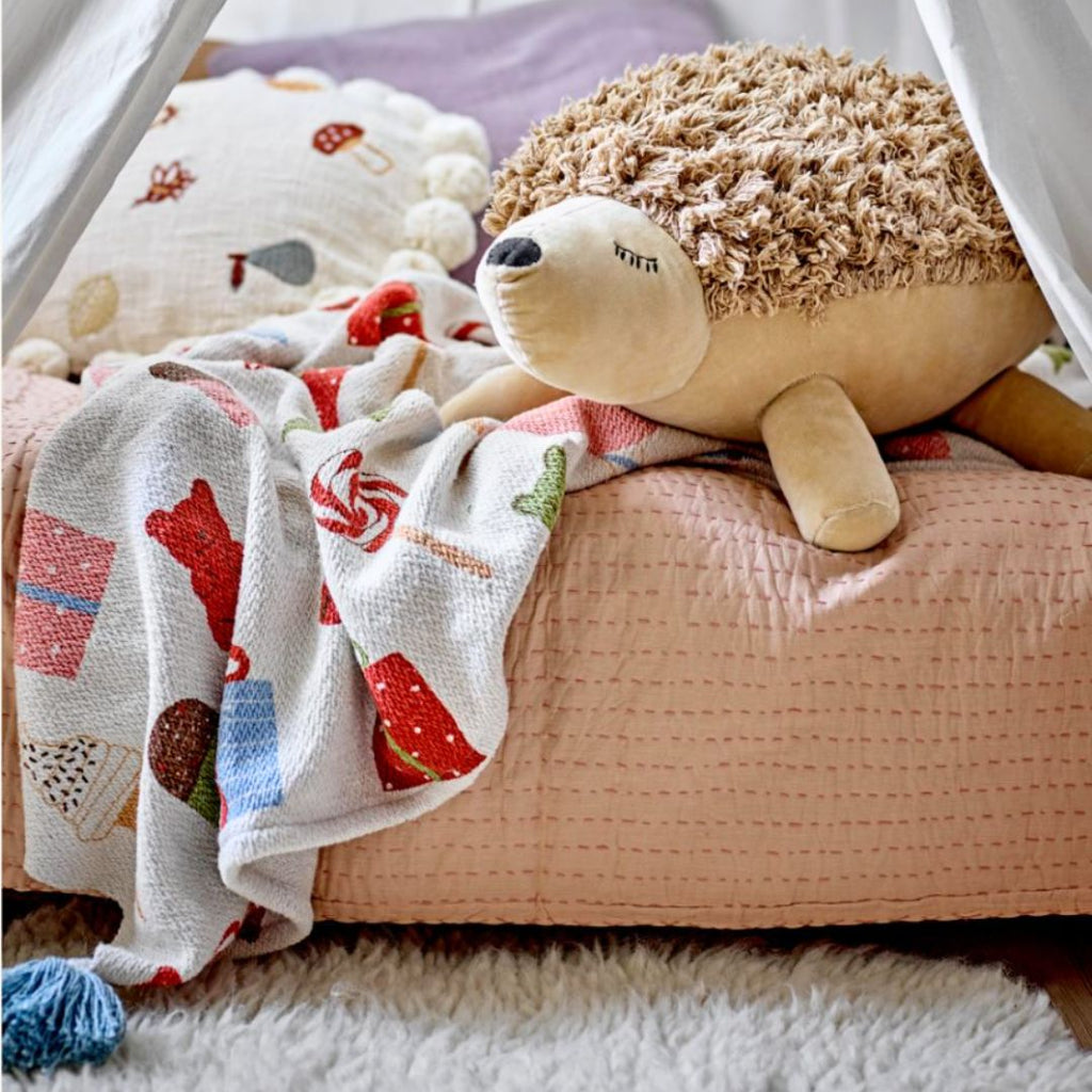 Sweets Cotton Throw, the best customized gift and gifts for her and for him from Inna Carton online shop Dubai, UAE!