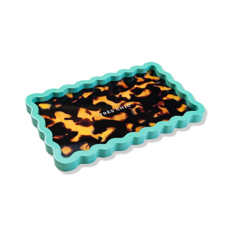 "Très chic" Lacquer Tray, the best customized gift and gifts for her and for him from Inna Carton online shop Dubai, UAE!
