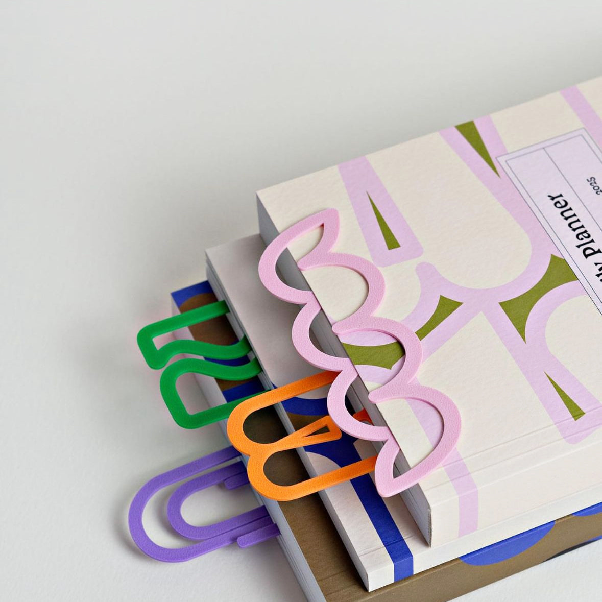 Wavy Bookmark, the best customize gift and gifts for her and for him from Inna Carton online shop Dubai, UAE!