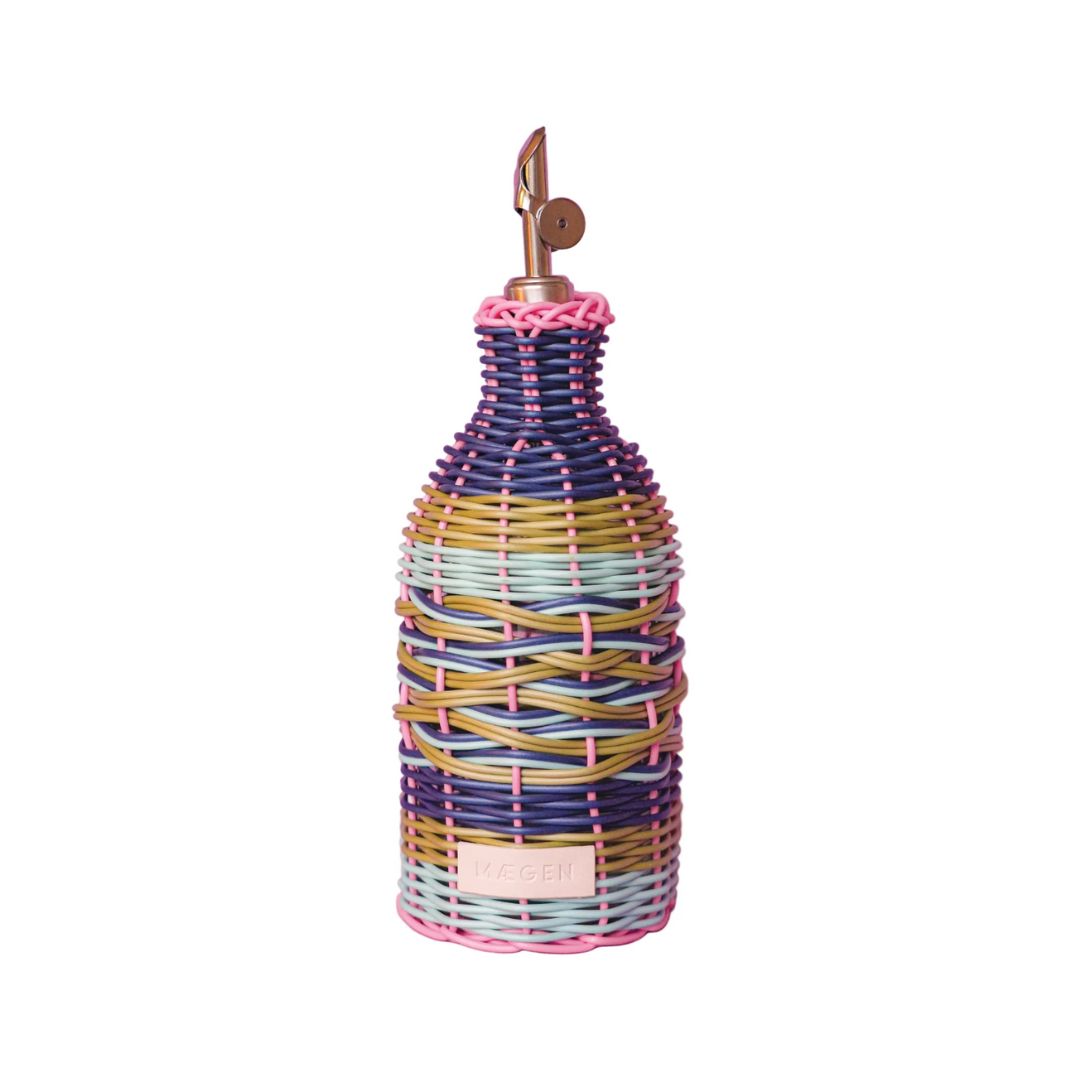 Woven Oil Bottle | Pink & Navy, the best customized gift and gifts for her and for him from Inna Carton online shop Dubai, UAE!
