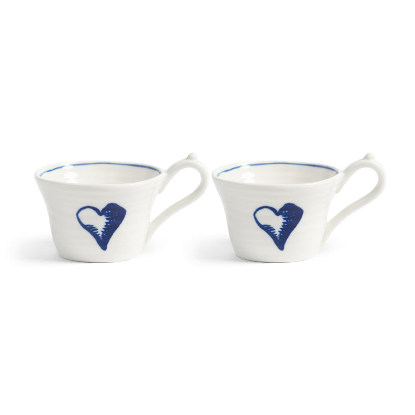 Anouk Heart Mug, the best customized gift and gifts for her and for him from Inna Carton online shop Dubai, UAE!