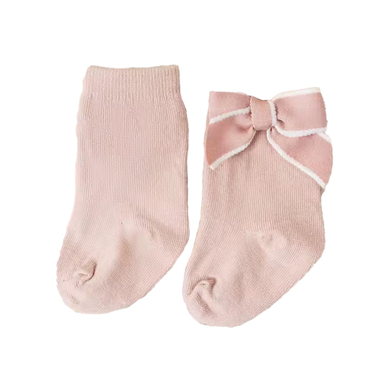 Bowy Socks newborn baby, the best customized gift and gifts for her and for him from Inna Carton online shop Dubai, UAE!