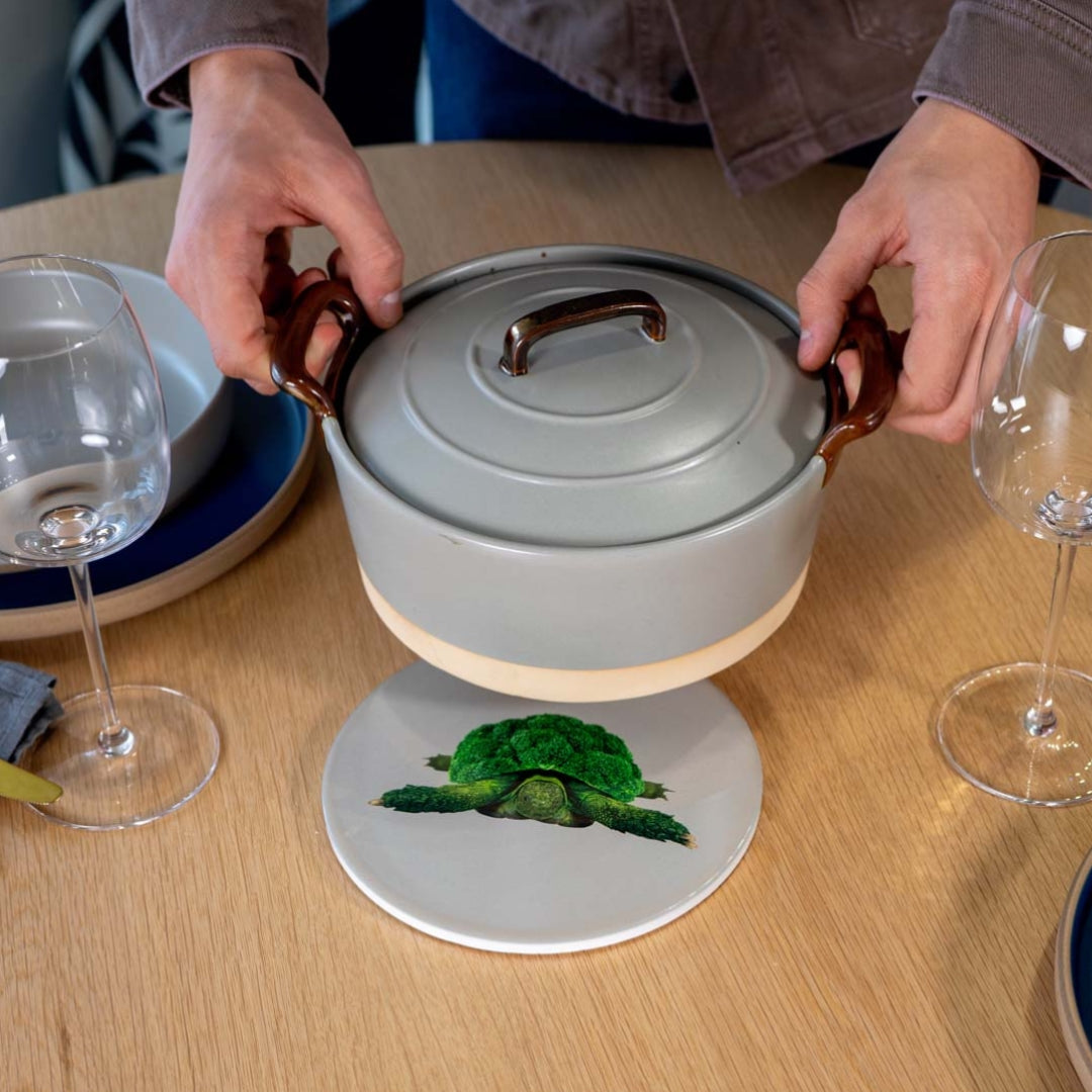 Ceramic Trivet Turtle, the best customized gift and gifts for her and for him from Inna Carton online shop Dubai, UAE!
