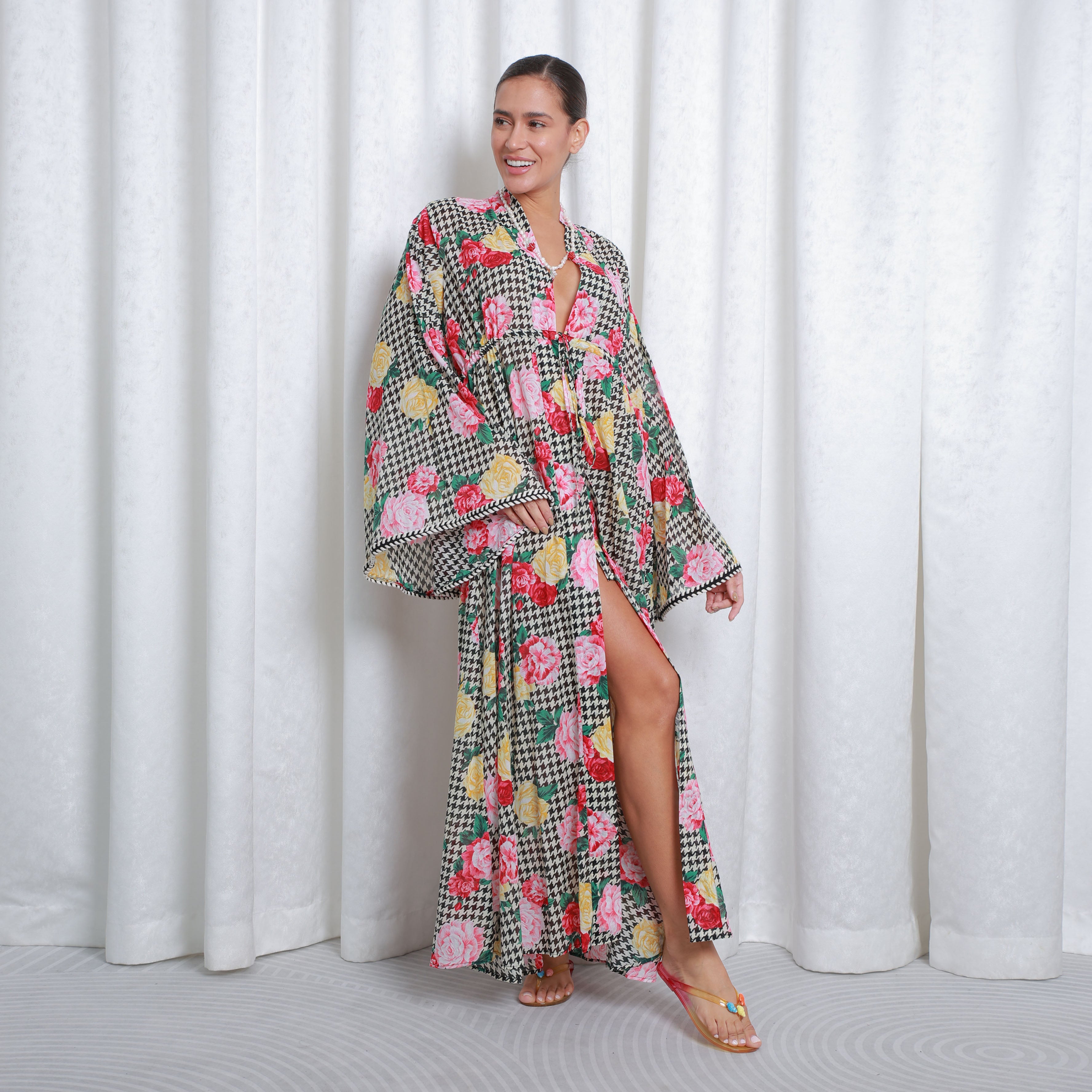 Garden Robe Black, the best customized gift and gifts for her and for him from Inna Carton online shop Dubai, UAE!