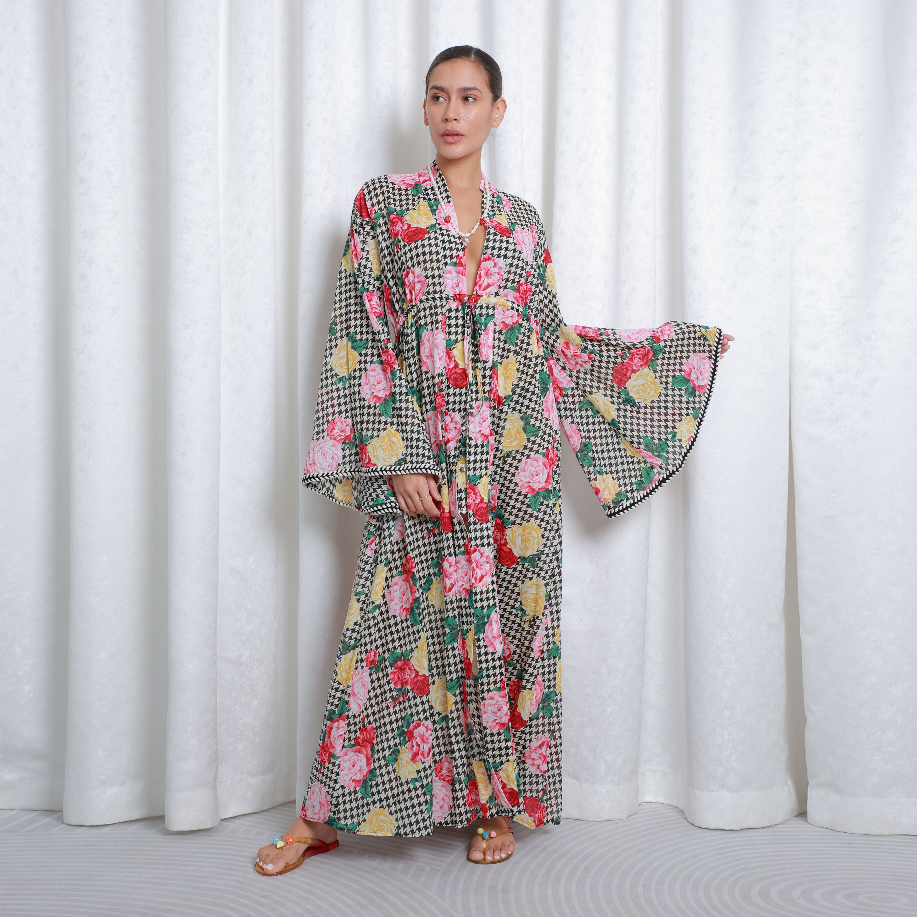 Garden Robe Black, the best customized gift and gifts for her and for him from Inna Carton online shop Dubai, UAE!