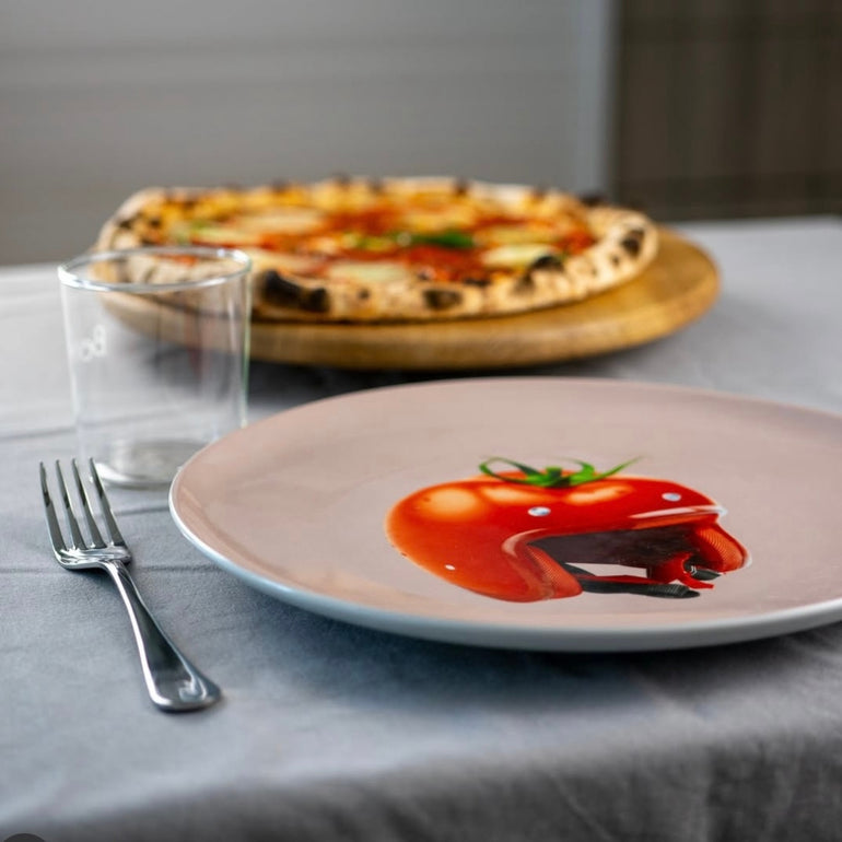 Pizza Porcelain Platter Tomato Helmet, the best customized gift and gifts for her and for him from Inna Carton online shop Dubai, UAE!
