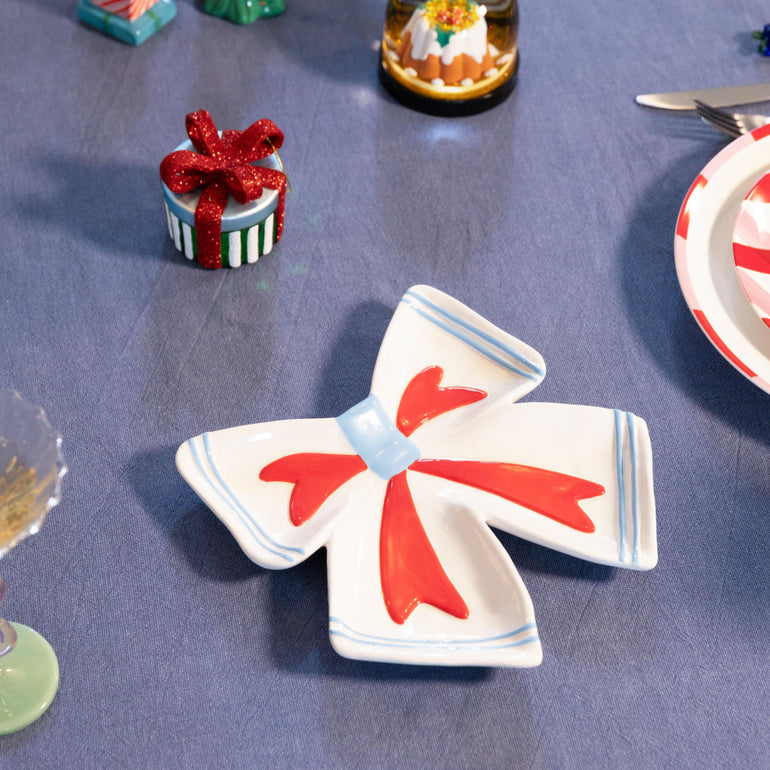 Ribbon Plate Off White, the best customized gift and gifts for her and for him from Inna Carton online shop Dubai, UAE!
