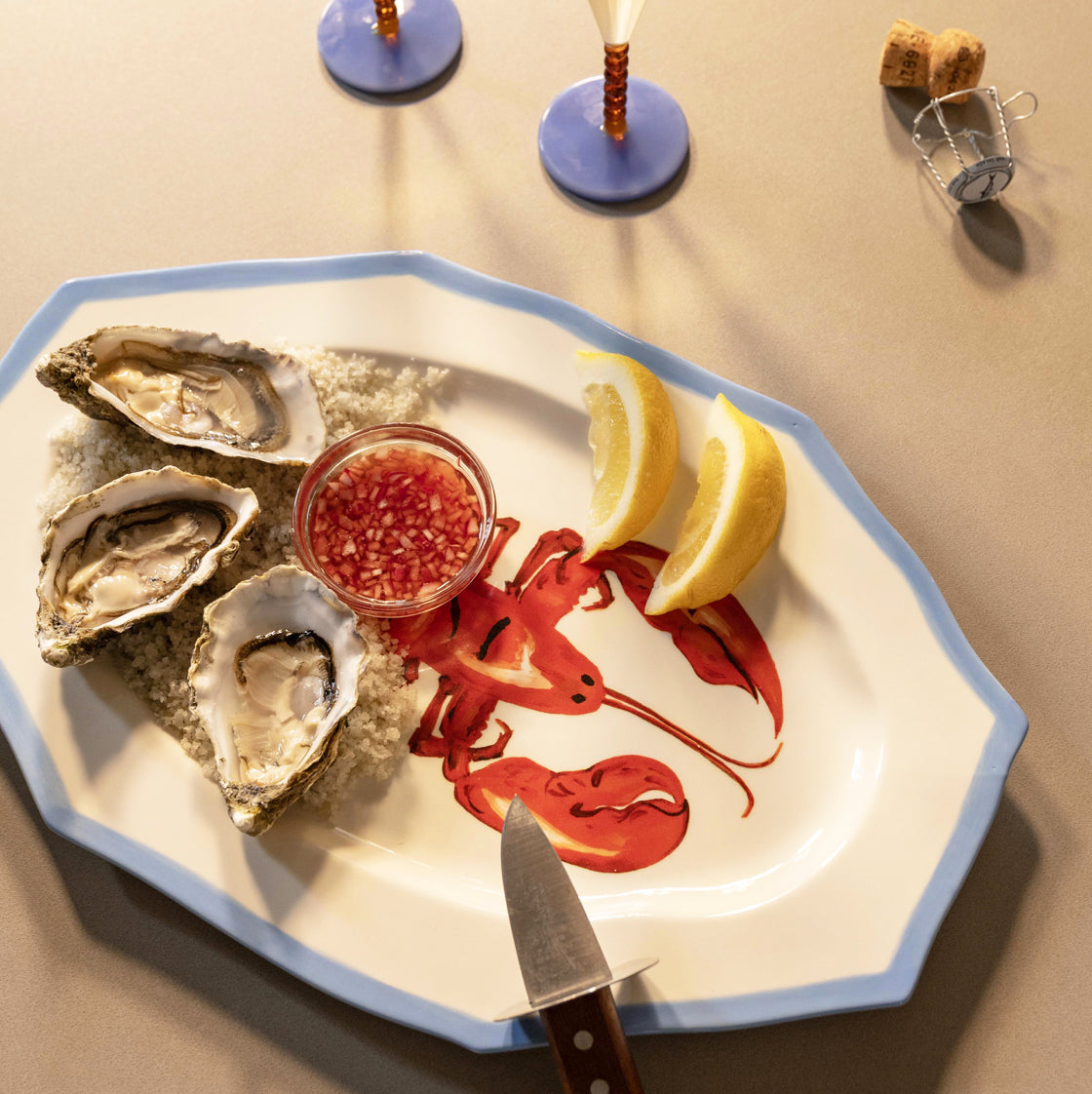 Sirene Lobster Platter, the best customized gift and gifts for her and for him from Inna Carton online shop Dubai, UAE!