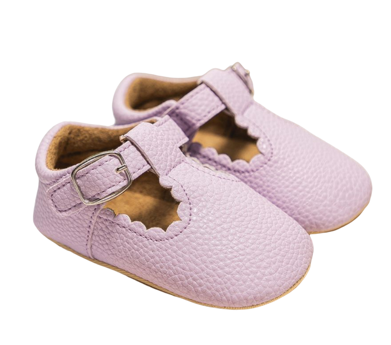 Baby T Shoes | Lavender, the best-customized gift box and gifts for her and for him from Inna Carton online shop Dubai, UAE