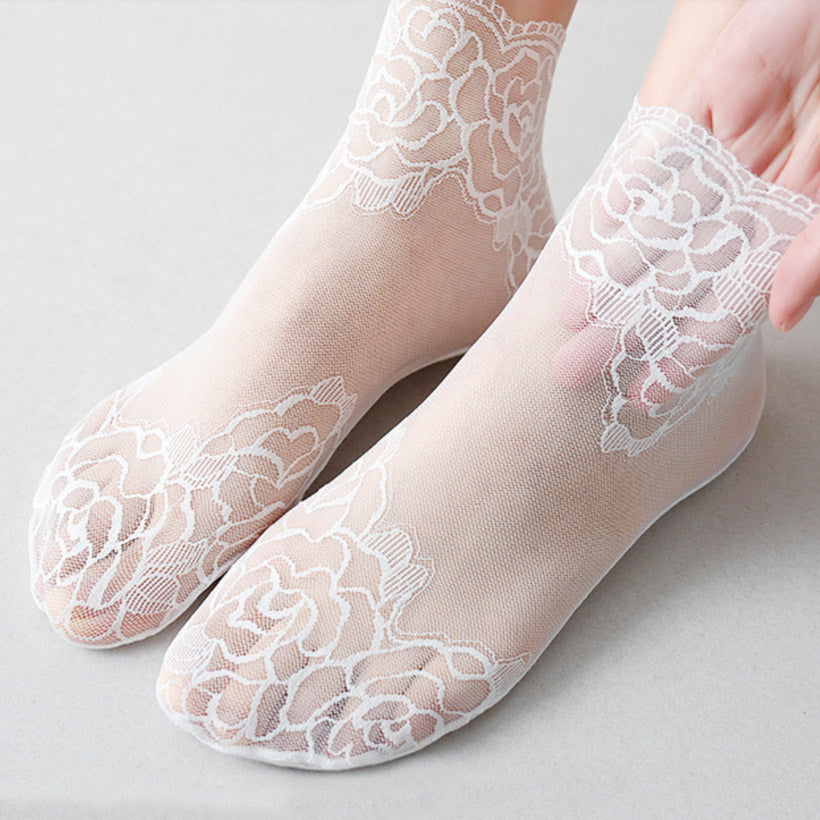 Lace Grip Socks, the best gift gifts for her from Inna carton online store dubai, UAE!