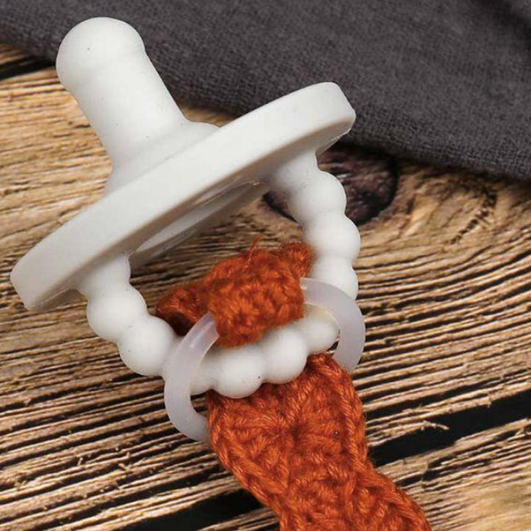 Pacifier Knitted clip, the best gift gifts for her from Inna carton online store dubai, UAE!